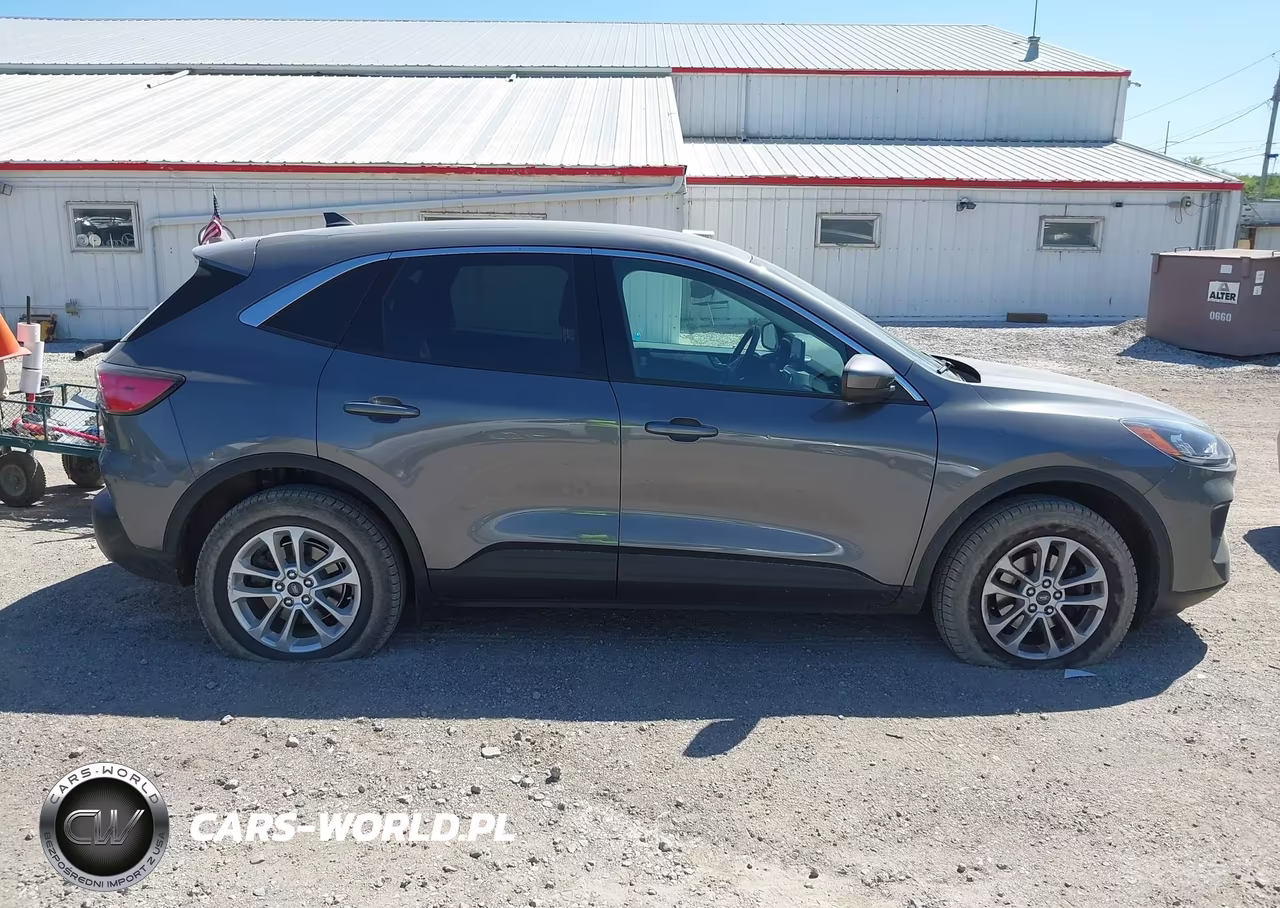 2021 Ford Escape Se VIN:1FMCU9G67MUA85865 - 13