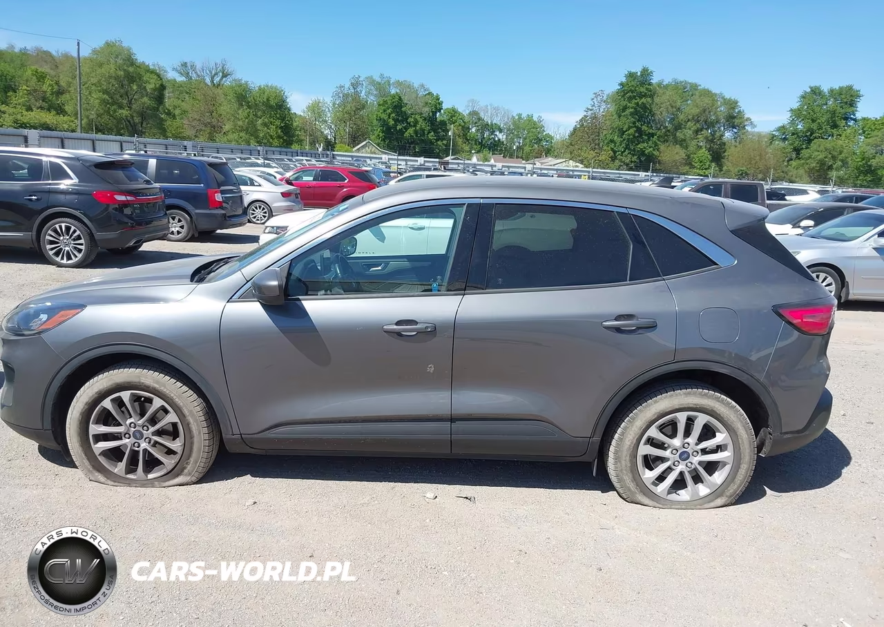 2021 Ford Escape Se VIN:1FMCU9G67MUA85865 - 14