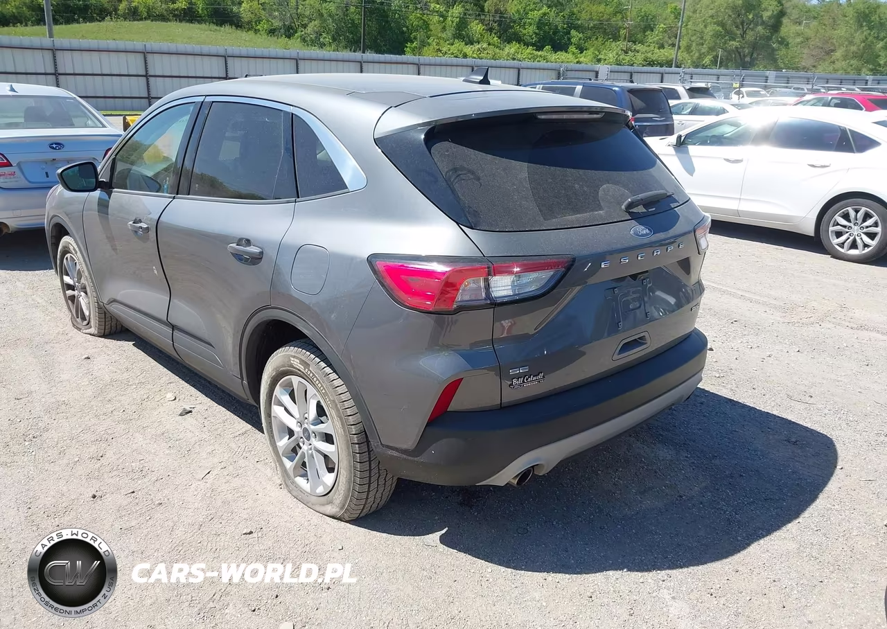 2021 Ford Escape Se VIN:1FMCU9G67MUA85865 - 3