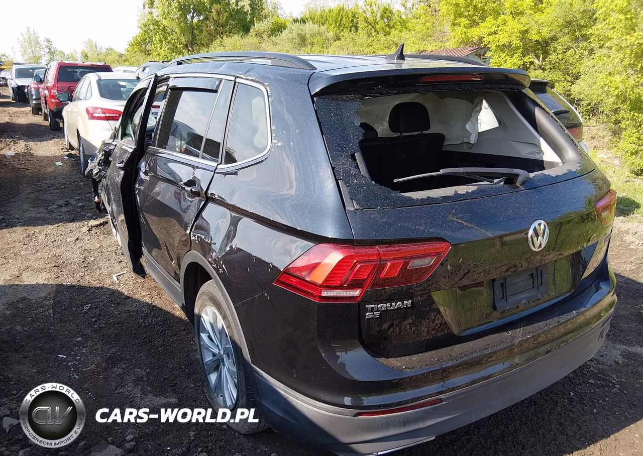 2019 Volkswagen Tiguan 2.0T Se-2.0T Sel-2.0T Sel R-Line-2.0T Sel R-Line Black VIN:3VV2B7AX2KM068244 - 3