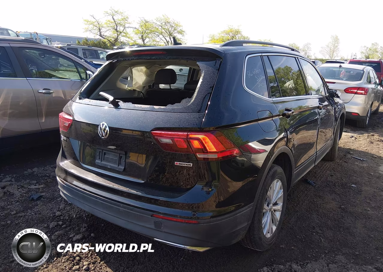 2019 Volkswagen Tiguan 2.0T Se-2.0T Sel-2.0T Sel R-Line-2.0T Sel R-Line Black VIN:3VV2B7AX2KM068244 - 4