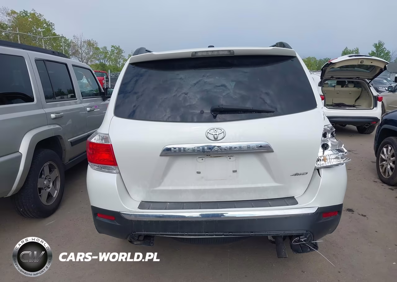 2011 Toyota Highlander Base V6 VIN:5TDBK3EH6BS081959 - 16