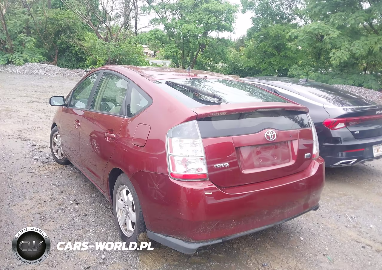 2004 Toyota Prius VIN:JTDKB20U840009682 - 3