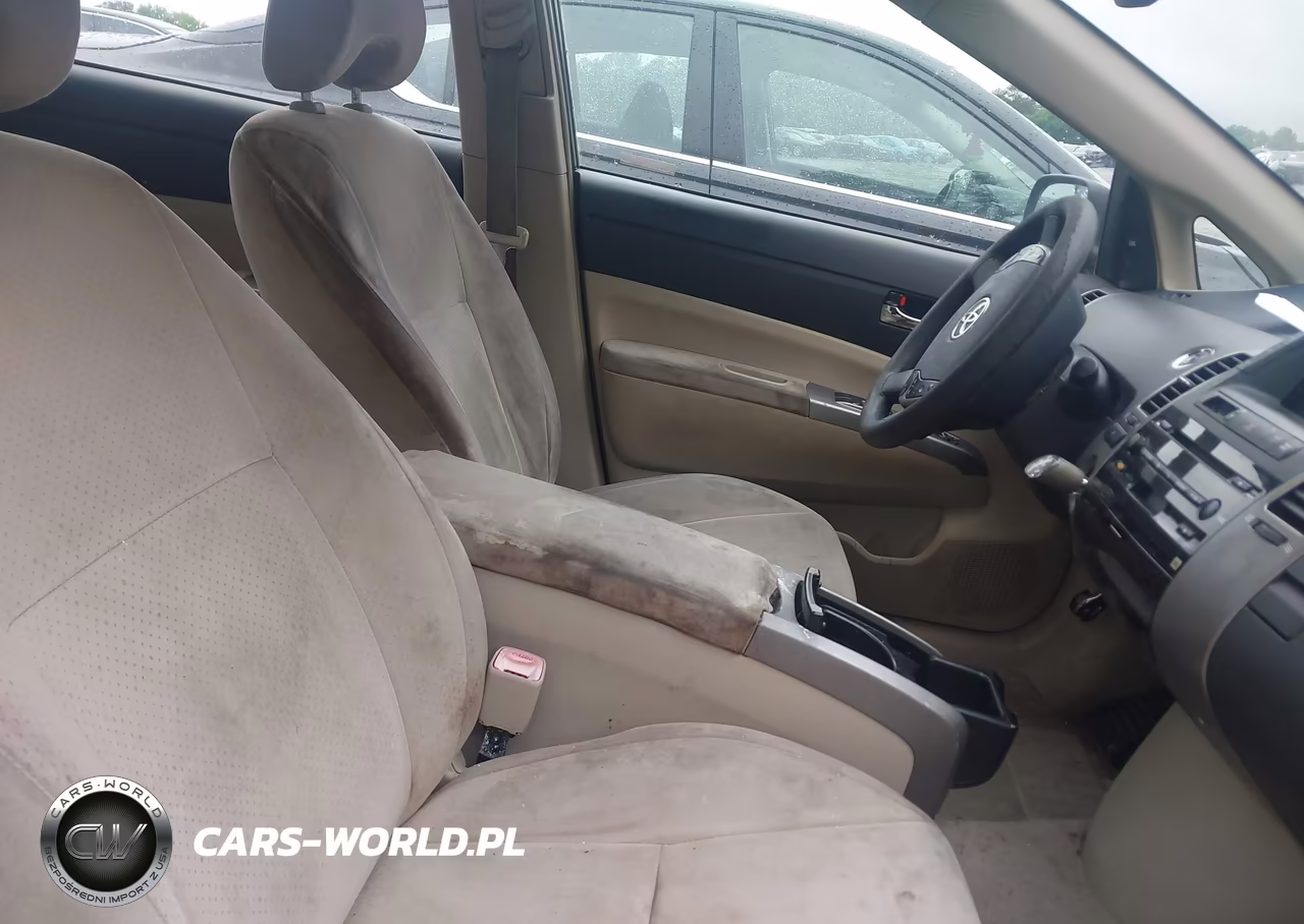 2004 Toyota Prius VIN:JTDKB20U840009682 - 5