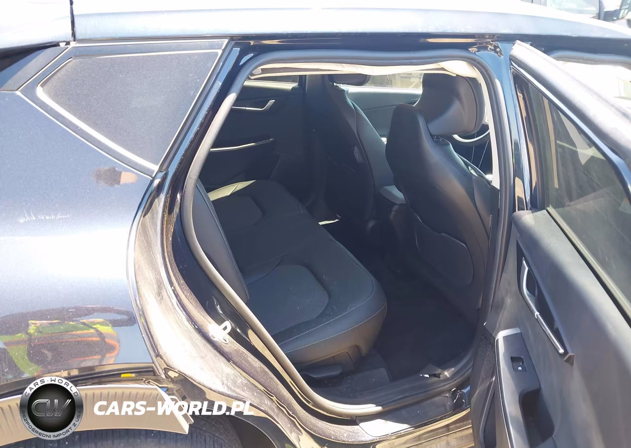 2024 Kia Ev6 Light VIN:KNDC34LBXR5621402 - 8