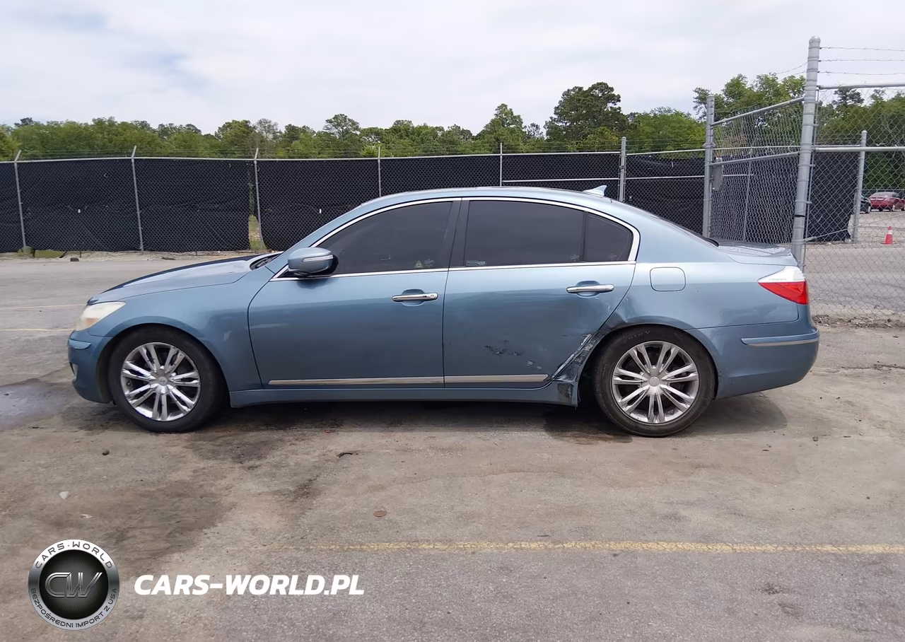 2011 Hyundai Genesis 4.6 VIN:KMHGC4DF9BU116073 - 14