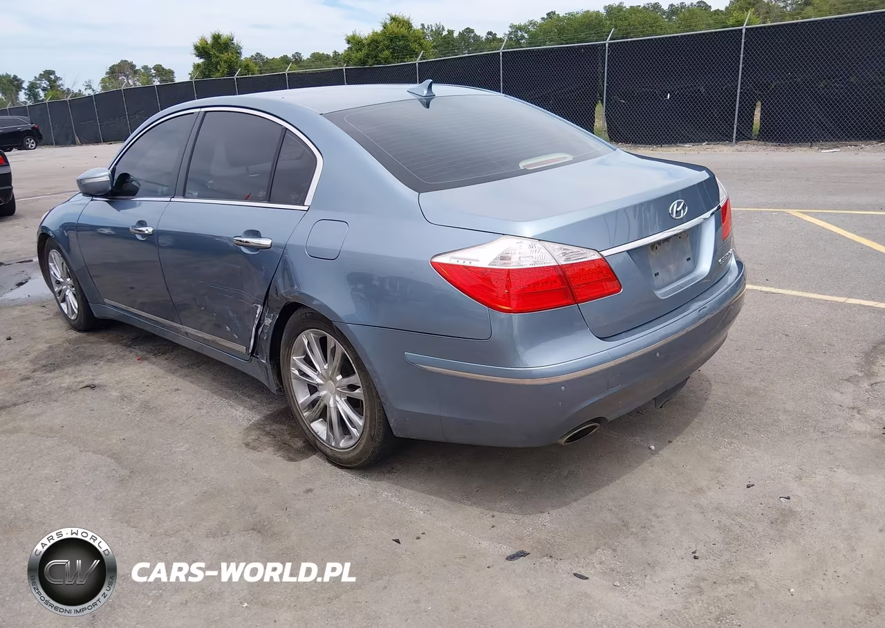 2011 Hyundai Genesis 4.6 VIN:KMHGC4DF9BU116073 - 3