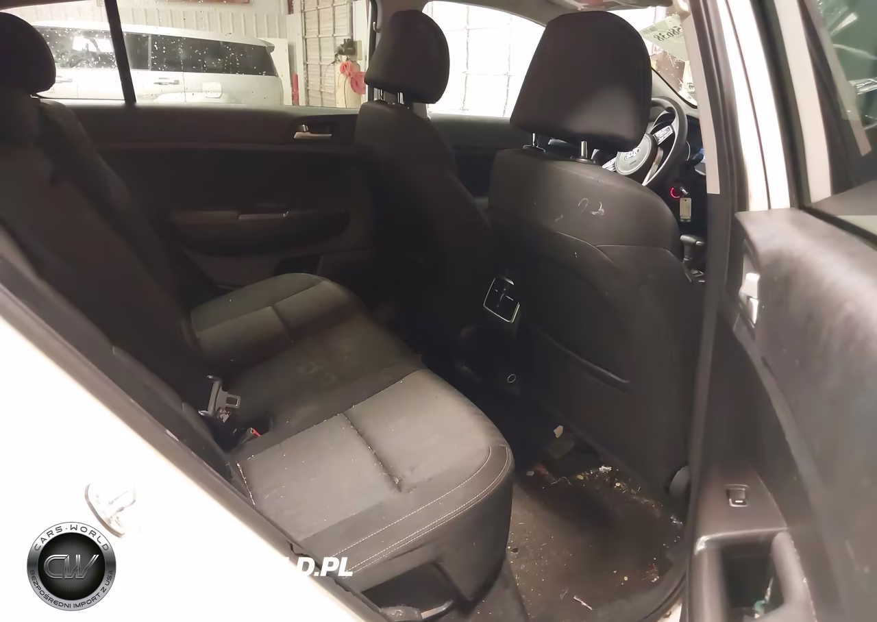 2021 Kia Sportage Lx VIN:KNDPMCAC9M7914578 - 8
