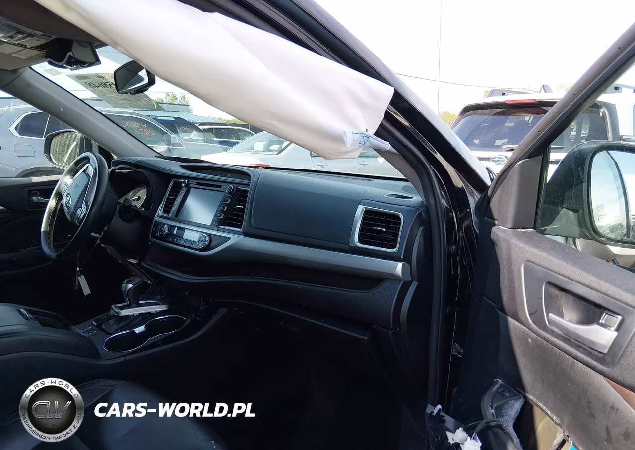 2016 Toyota Highlander Xle V6 VIN:5TDJKRFH0GS328154 - 5