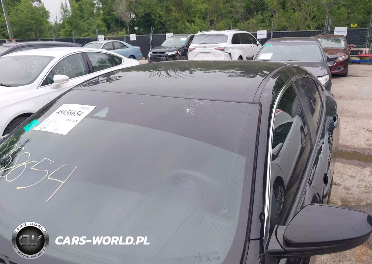 2019 Honda Civic Sport VIN:2HGFC2F86KH509732 - 6