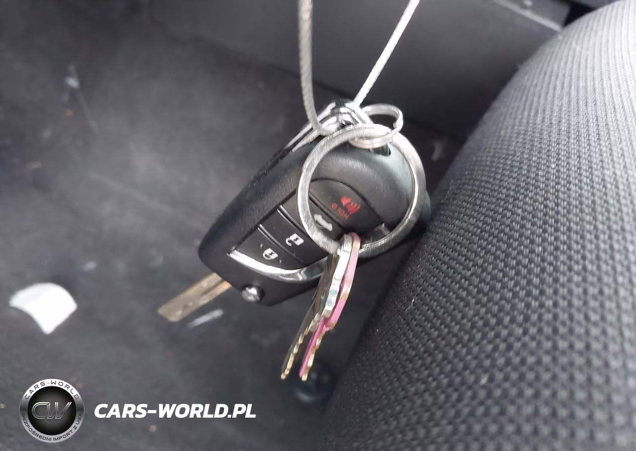 2022 Toyota Corolla Le VIN:5YFEPMAE1NP296940 - 11