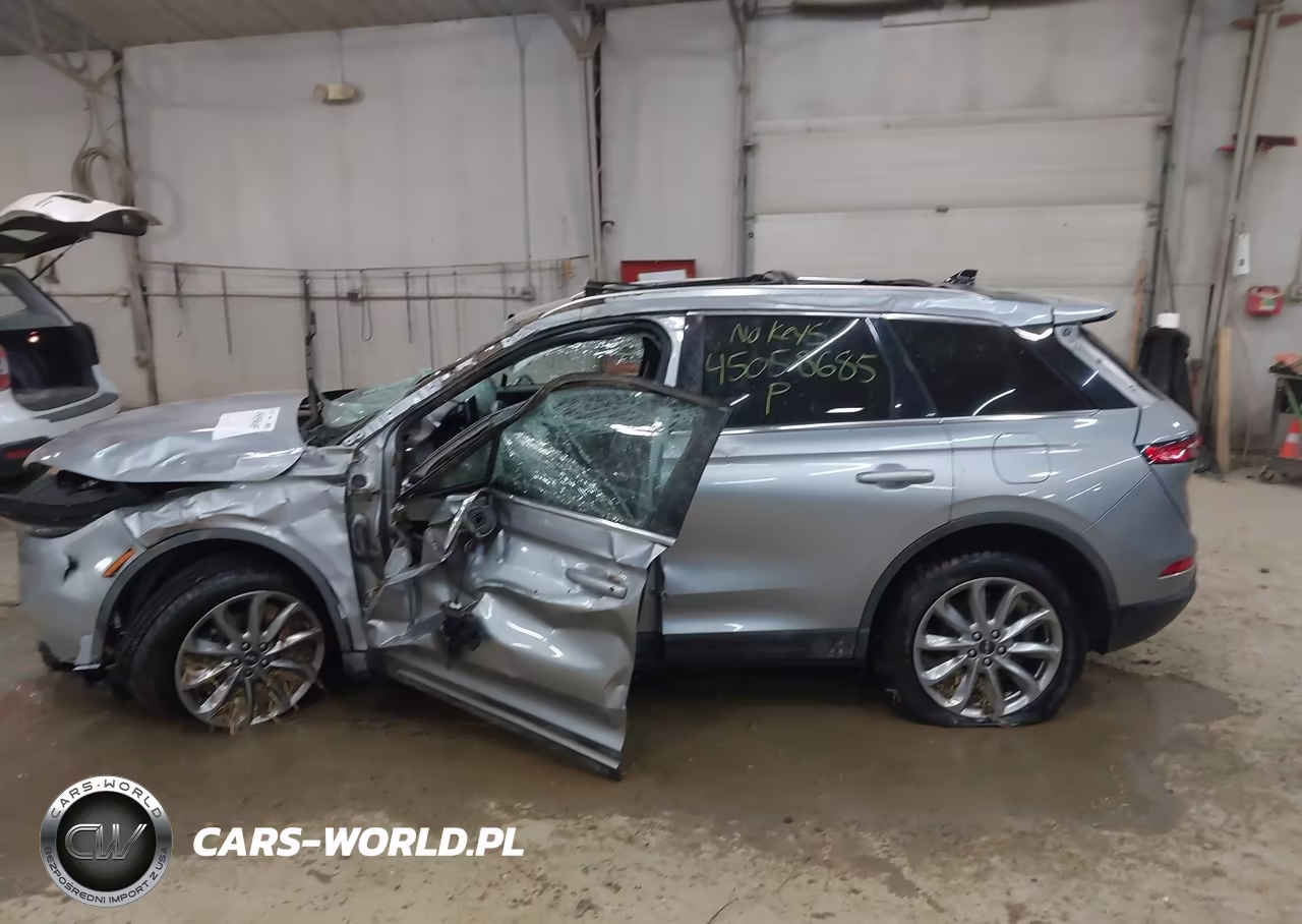 2021 Lincoln Corsair Standard VIN:5LMCJ1D94MUL21250 - 14