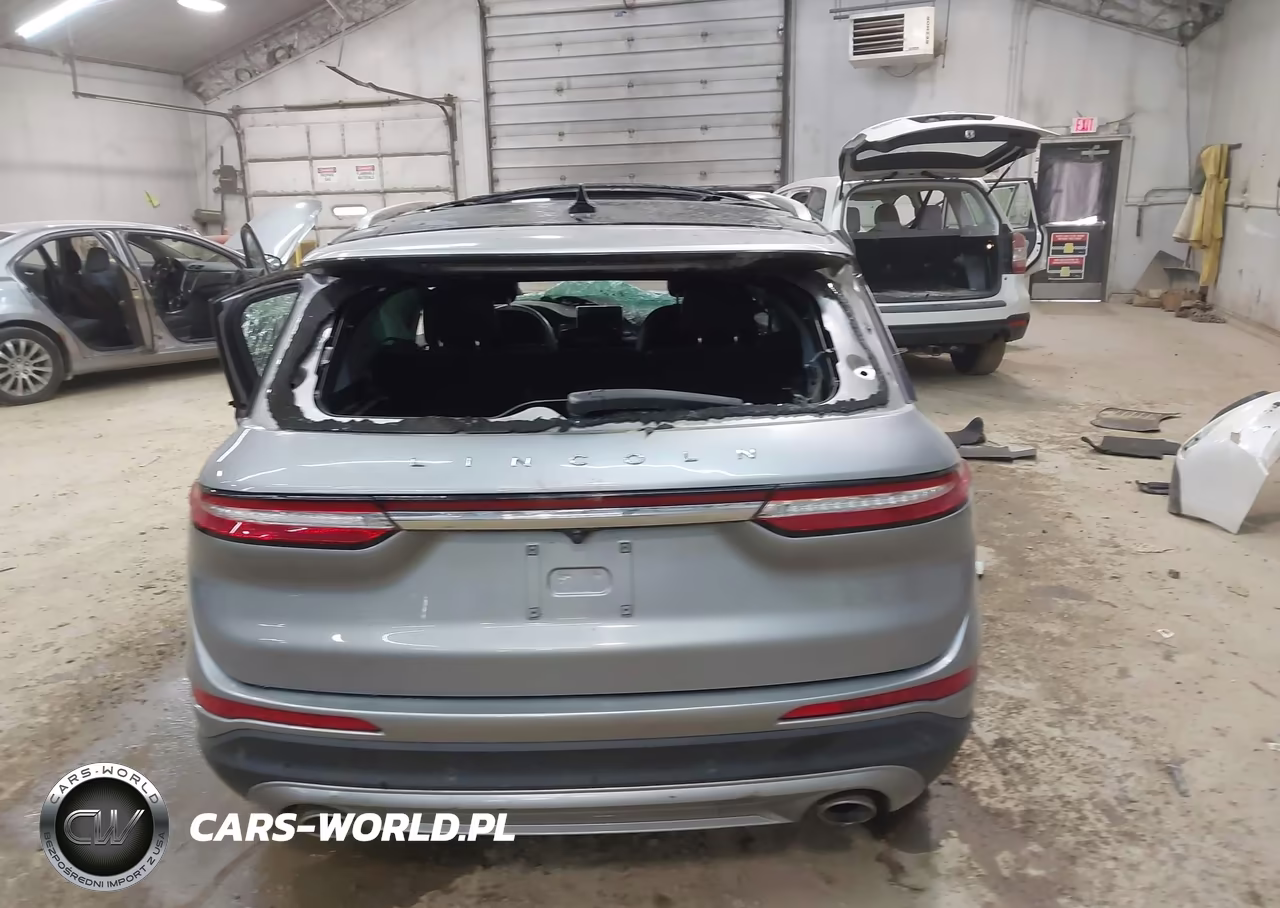 2021 Lincoln Corsair Standard VIN:5LMCJ1D94MUL21250 - 16