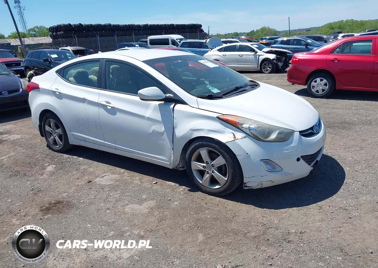 Główne zdjęcie 2013 Hyundai Elantra Gls
