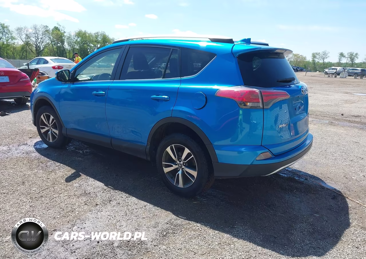 2016 Toyota Rav4 Xle VIN:JTMRFREV1GD185192 - 3