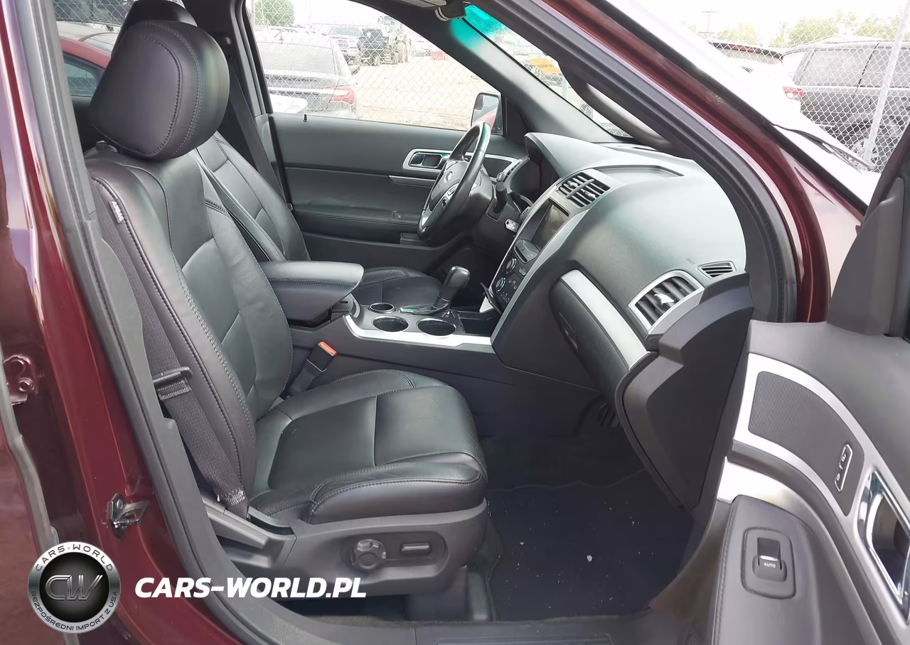 2011 Ford Explorer Xlt VIN:1FMHK7D8XBGA68141 - 5