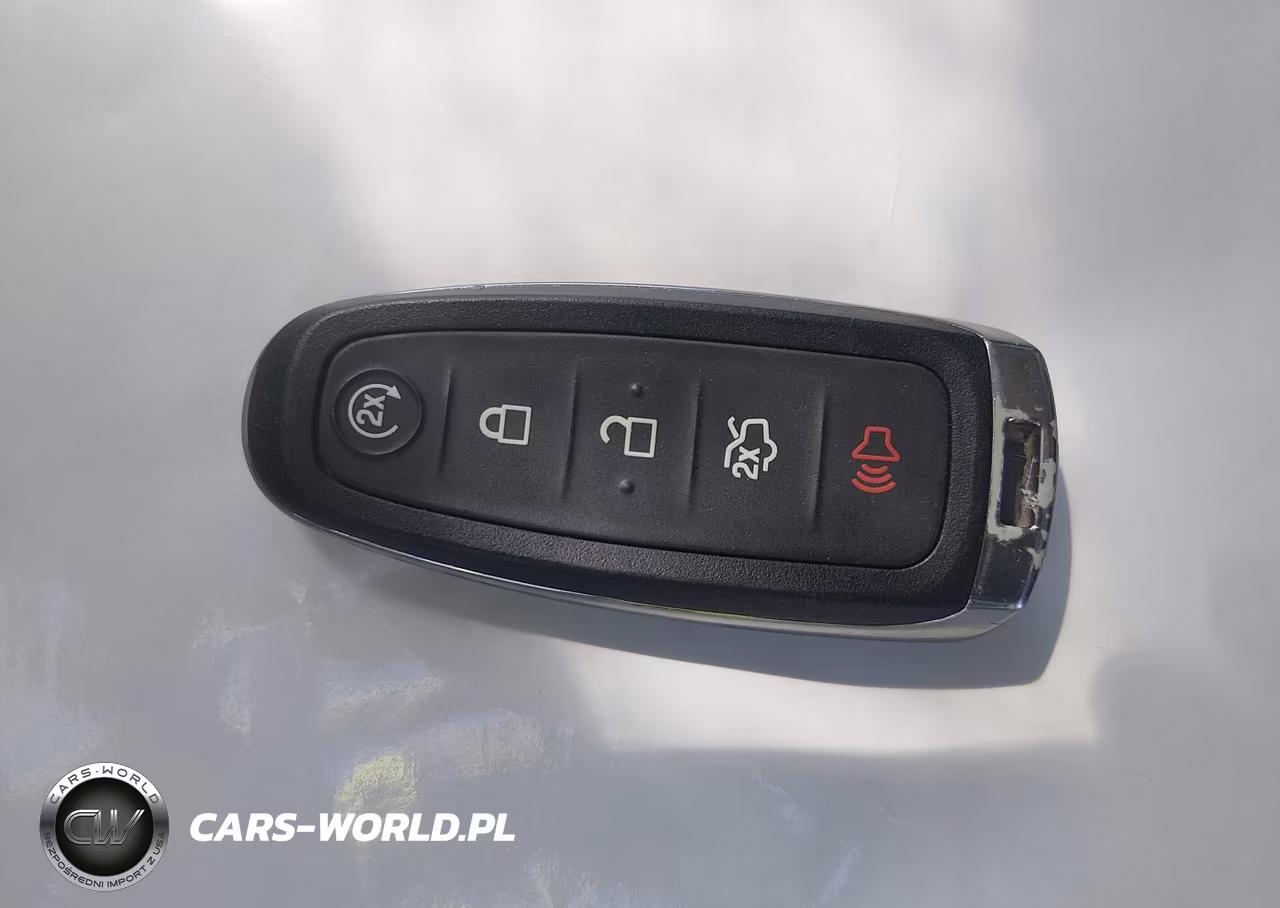 2016 Ford Escape Titanium VIN:1FMCU0J94GUA97992 - 11