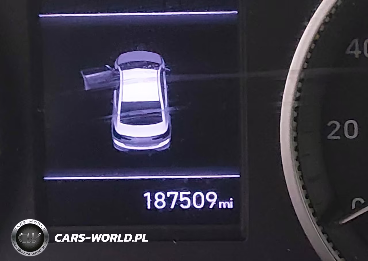 2019 Hyundai Elantra Sel VIN:5NPD84LF7KH461543 - 16
