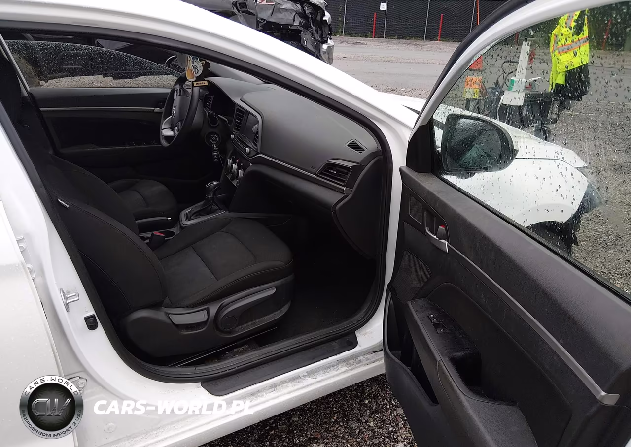2019 Hyundai Elantra Sel VIN:5NPD84LF7KH461543 - 5