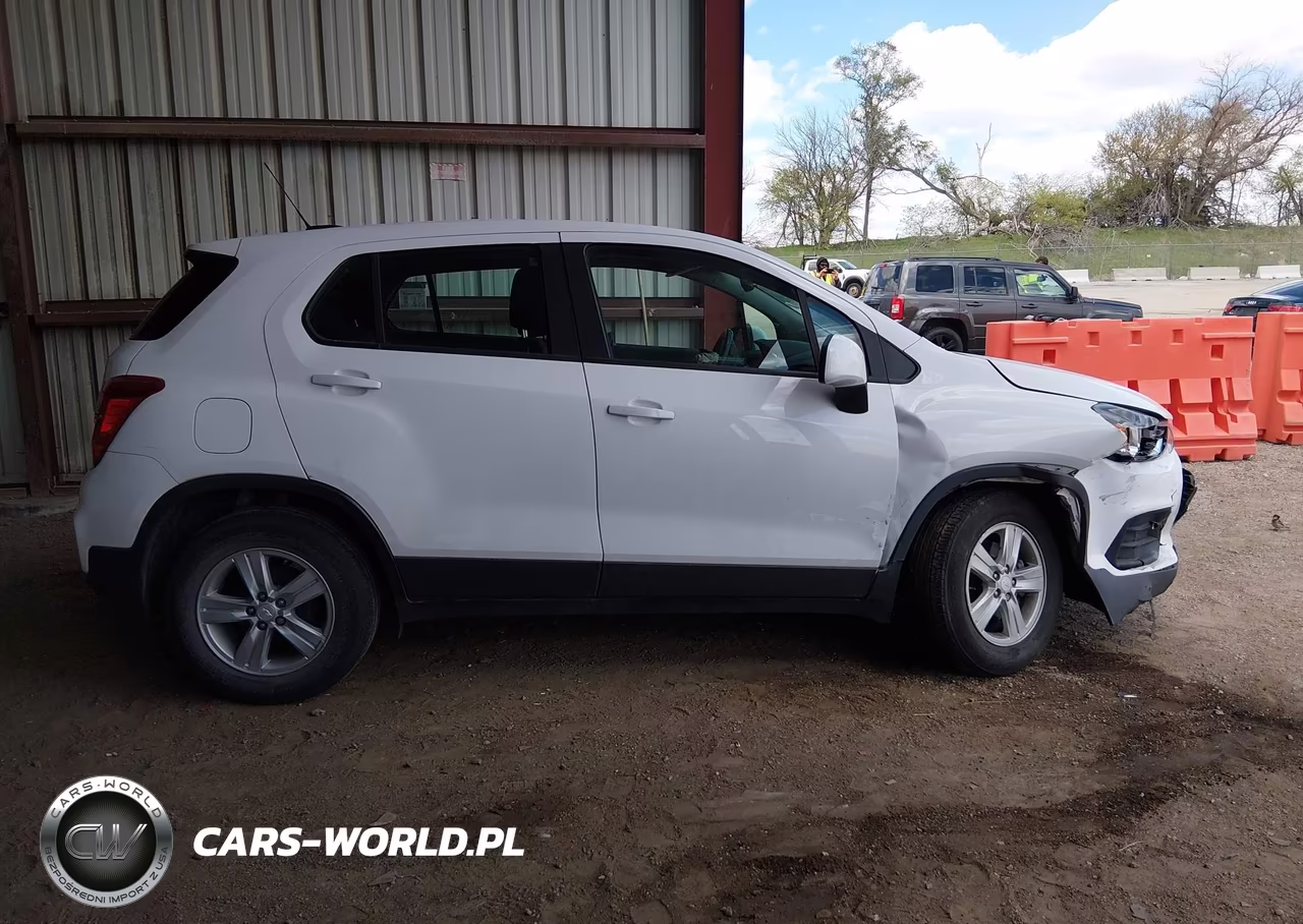 2020 Chevrolet Trax Ls VIN:3GNCJKSBXLL140222 - 14