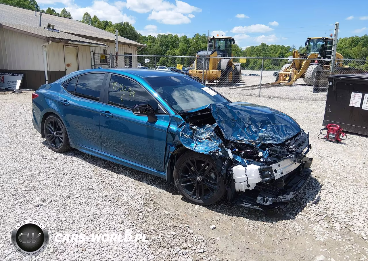 2025 Toyota Camry Se – zdjęcie 1 z 17