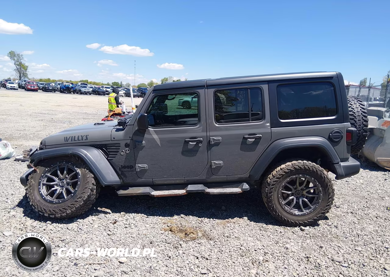 2020 Jeep Wrangler Unlimited Willys 4X4 VIN:1C4HJXDG1LW200449 - 14