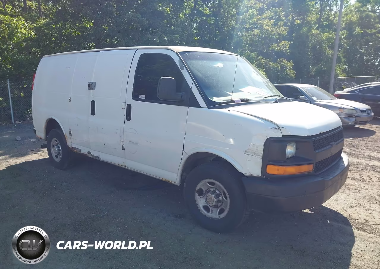 2010 Chevrolet Express 2500 Work Van
