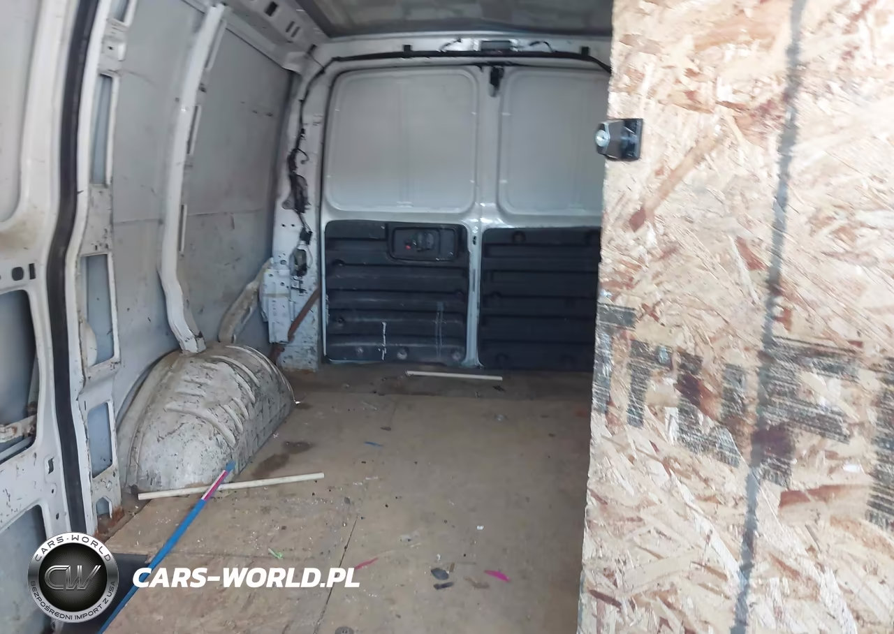 2010 Chevrolet Express 2500 Work Van VIN:1GCZGFDAXA1115919 - 8