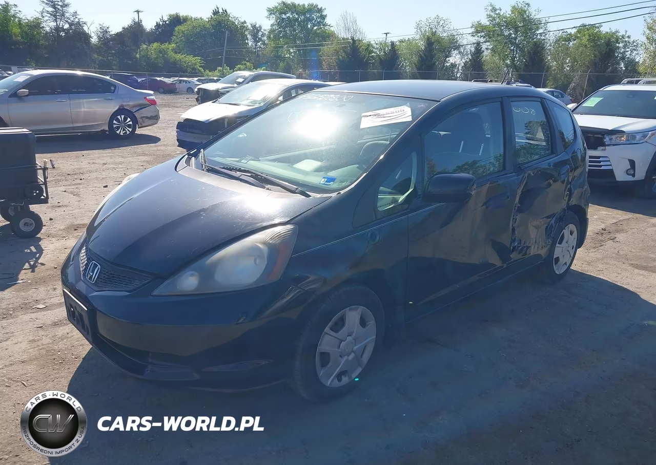 2013 Honda Fit VIN:JHMGE8H35DC079424 - 2