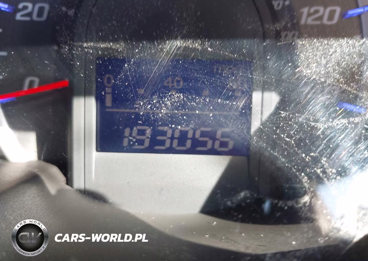 2013 Honda Fit VIN:JHMGE8H35DC079424 - 7