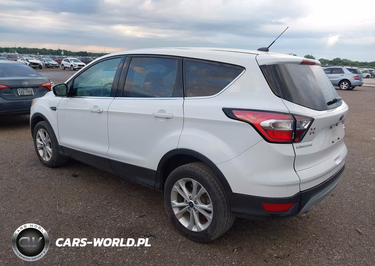 2017 Ford Escape Se VIN:1FMCU0GD2HUE38979 - 3