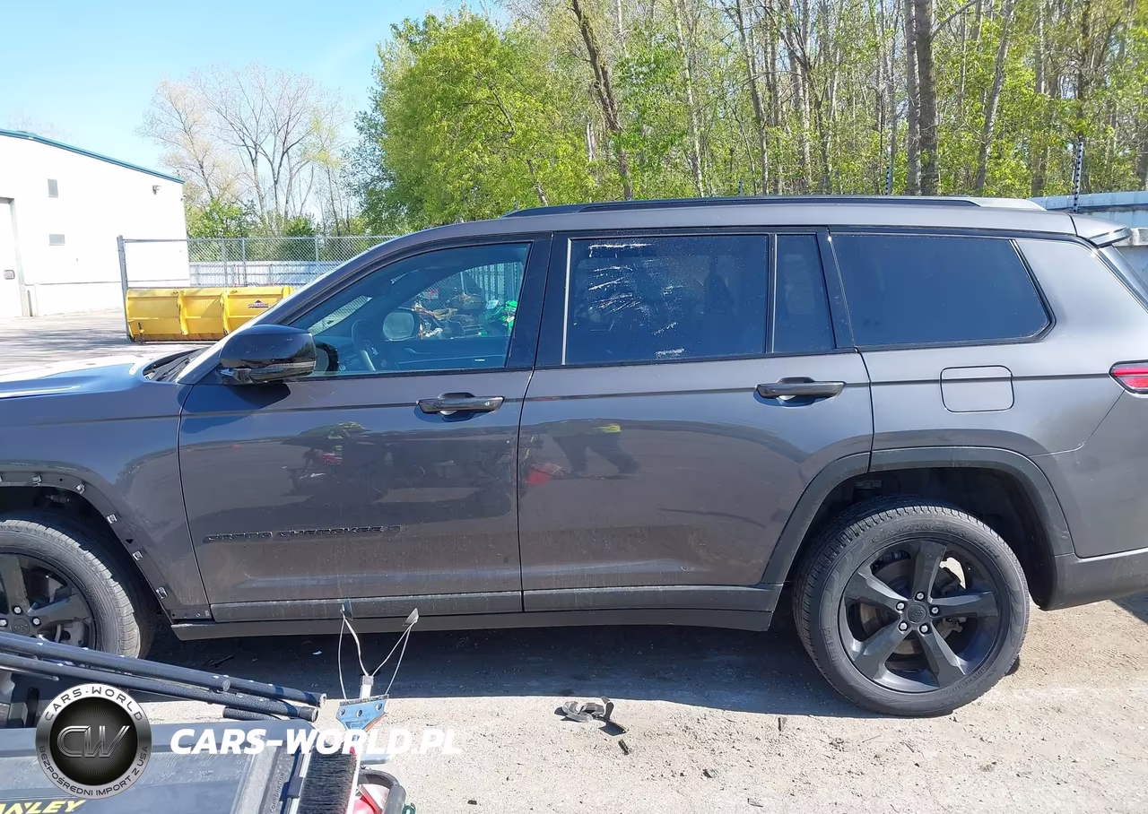 2024 Jeep Grand Cherokee L Limited 4X4 VIN:1C4RJKBG5R8506271 - 15
