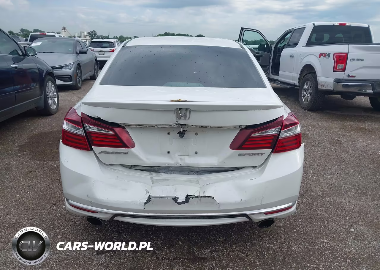 2017 Honda Accord Sport VIN:1HGCR2F57HA194289 - 16
