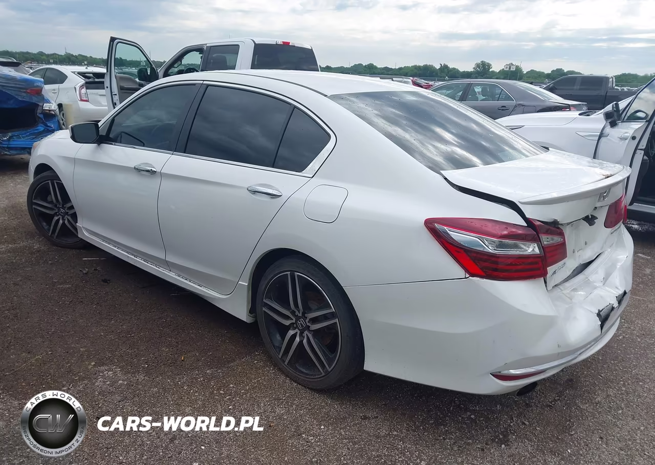 2017 Honda Accord Sport VIN:1HGCR2F57HA194289 - 3