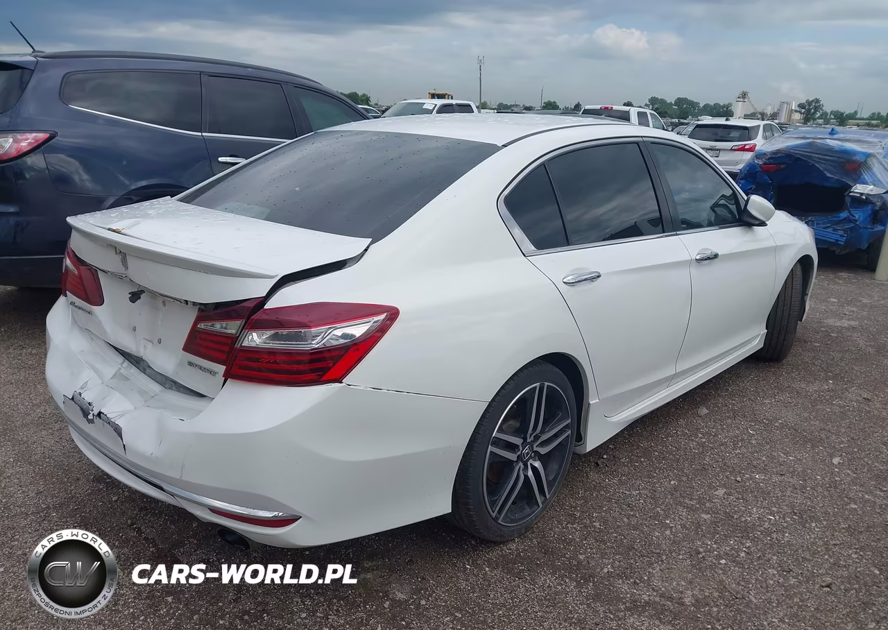 2017 Honda Accord Sport VIN:1HGCR2F57HA194289 - 4