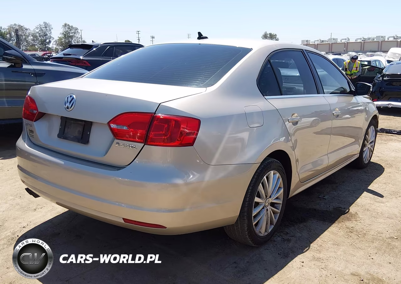 2012 Volkswagen Jetta 2.5L Sel VIN:3VWLP7AJ9CM458868 - 4