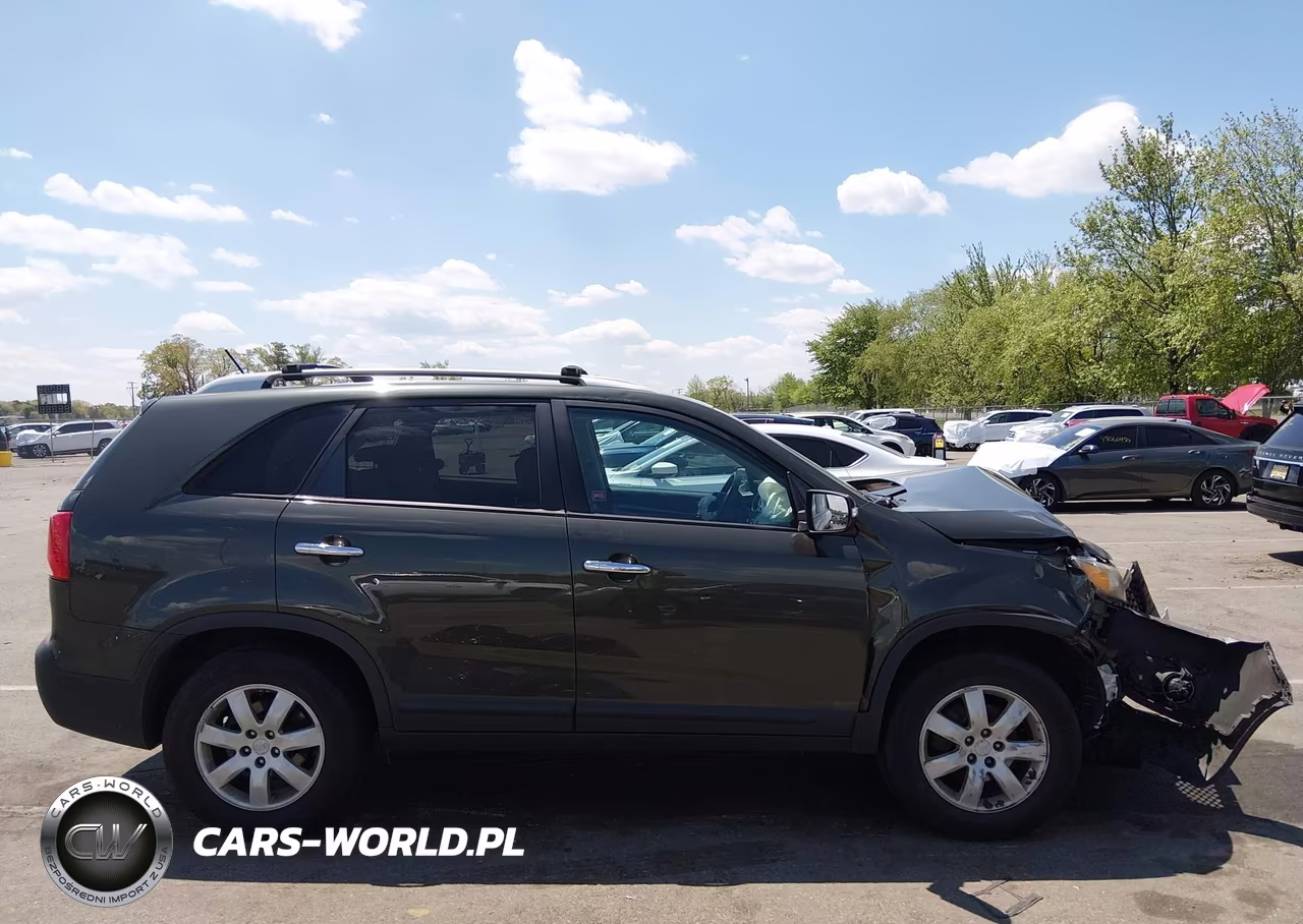 2011 Kia Sorento Lx VIN:5XYKT3A18BG172217 - 13