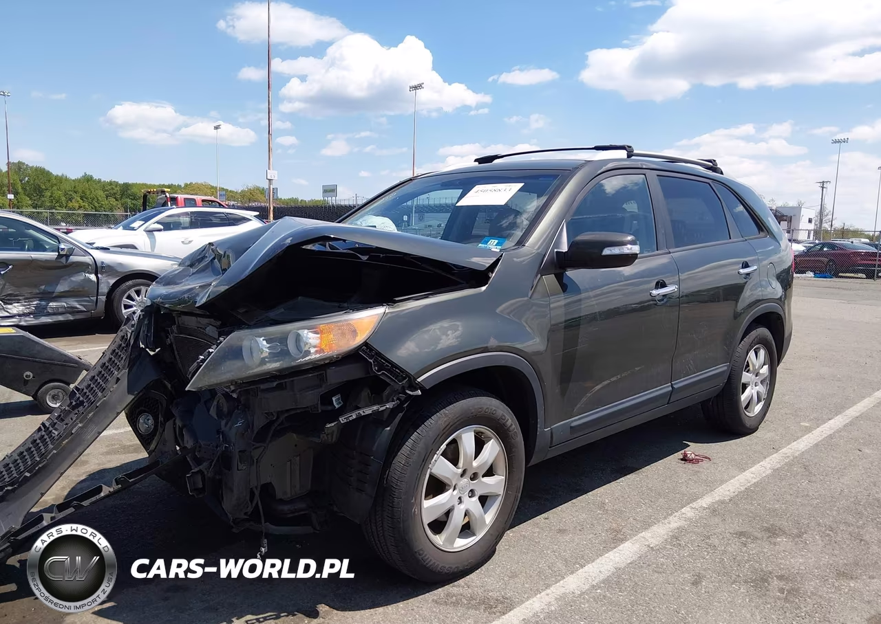 2011 Kia Sorento Lx VIN:5XYKT3A18BG172217 - 2