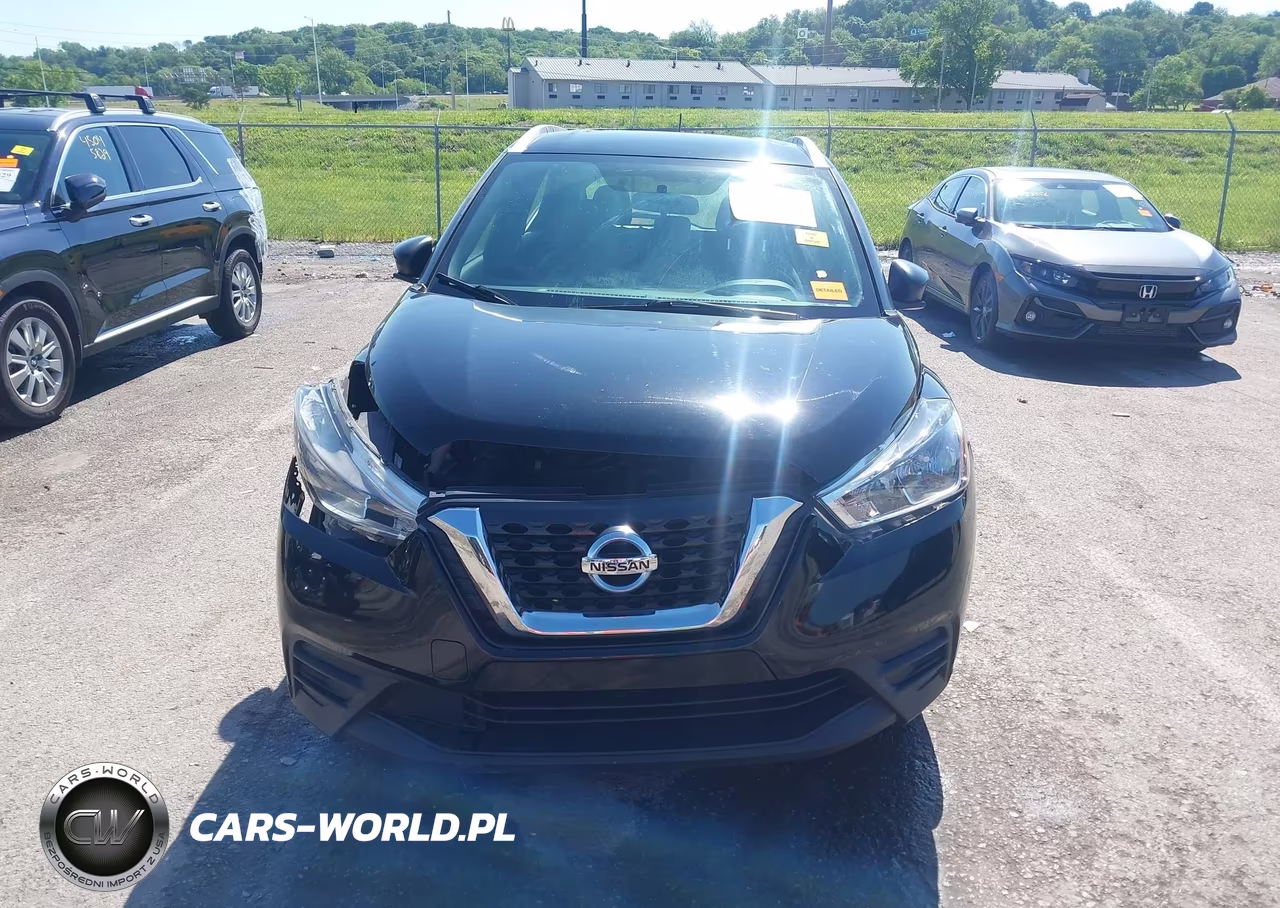 2019 Nissan Kicks S VIN:3N1CP5CUXKL559259 - 12