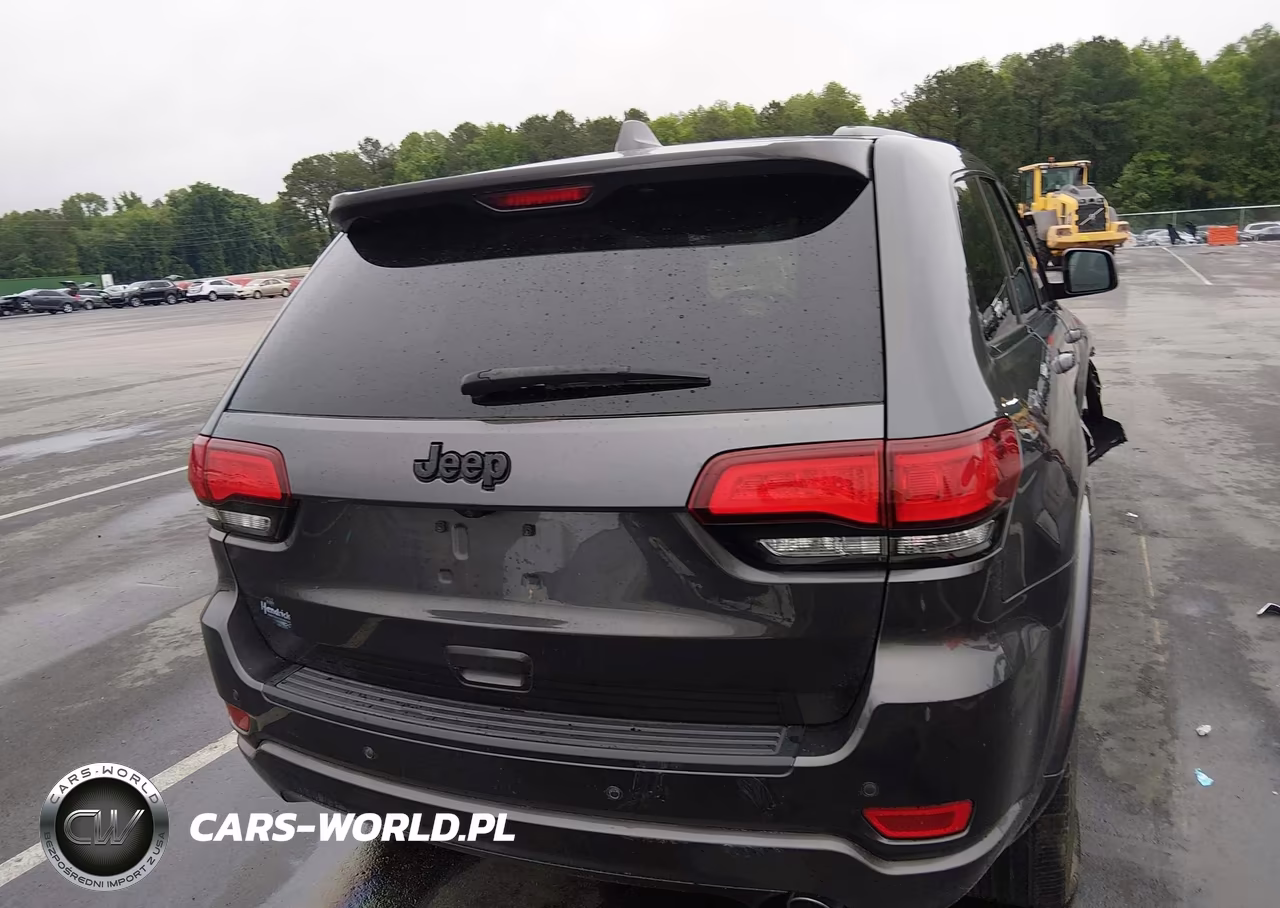 2020 Jeep Grand Cherokee Altitude 4X2 VIN:1C4RJEAG4LC329185 - 16