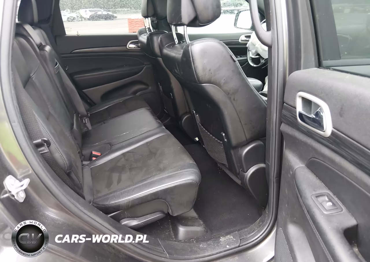 2020 Jeep Grand Cherokee Altitude 4X2 VIN:1C4RJEAG4LC329185 - 8