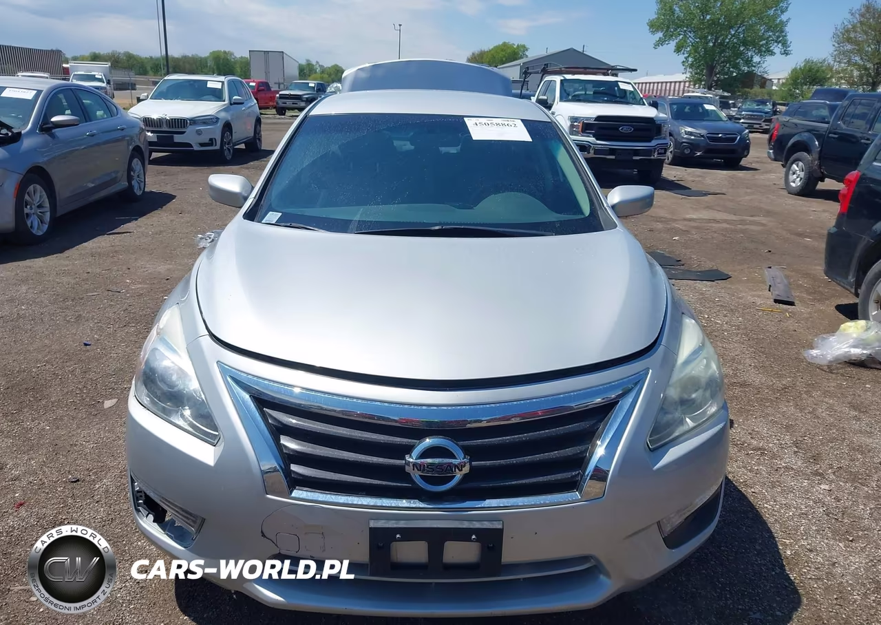 2015 Nissan Altima 2.5 S VIN:1N4AL3AP9FN907338 - 12