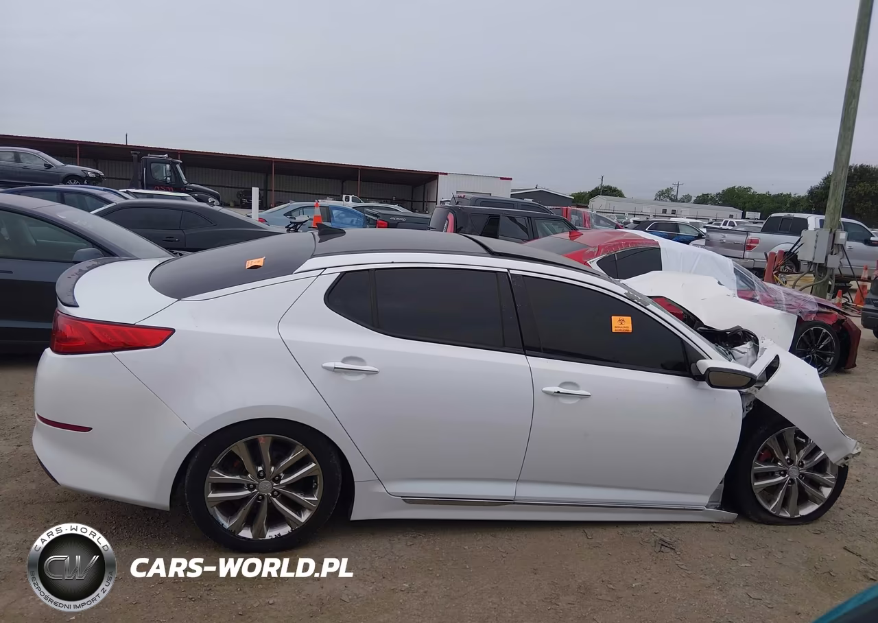 2015 Kia Optima VIN:5XXGR4A69FG517335 - 13