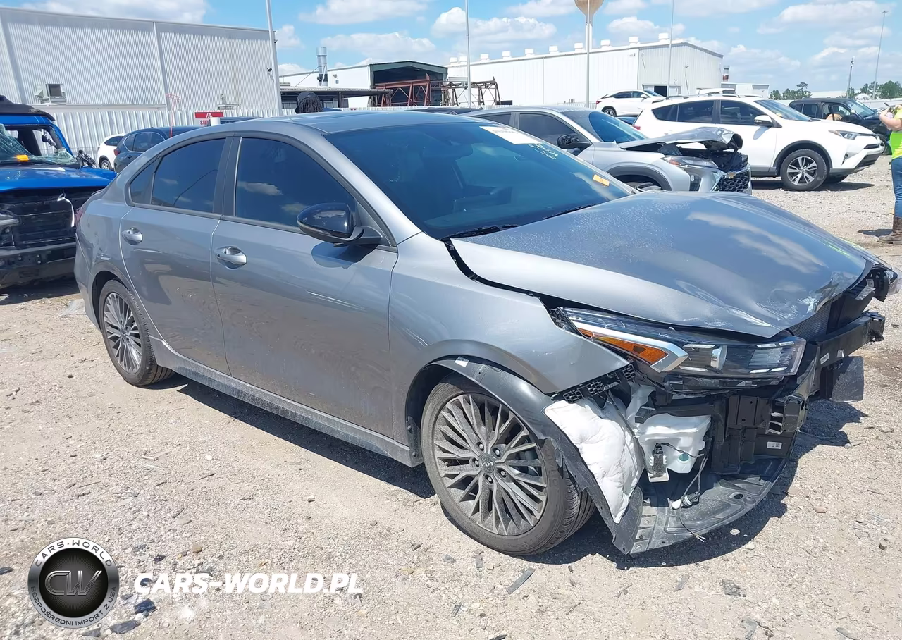 2024 Kia Forte Gt-Line – zdjęcie 1 z 17
