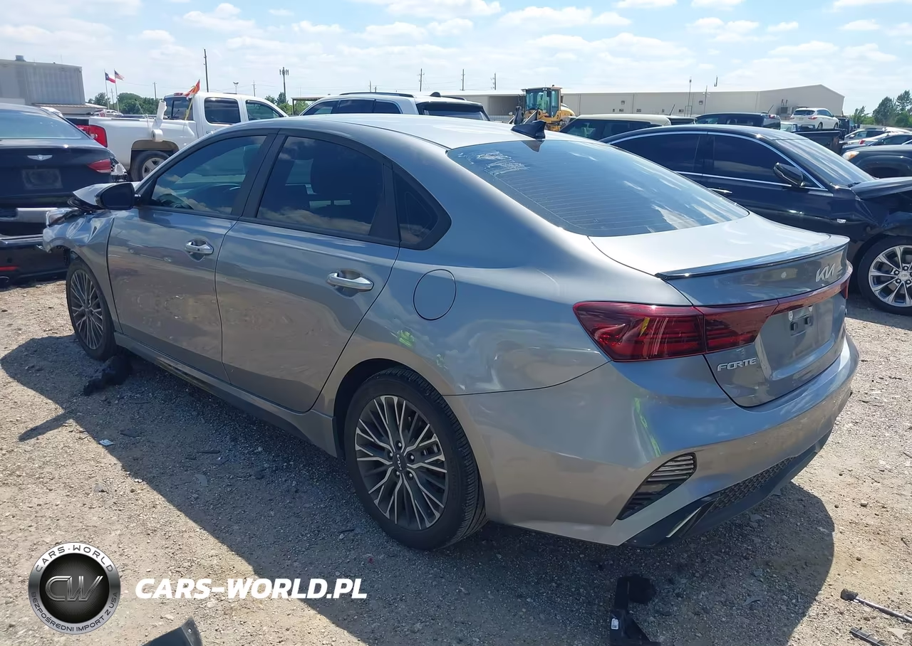 2024 Kia Forte Gt-Line VIN:3KPF54AD5RE810359 - 3