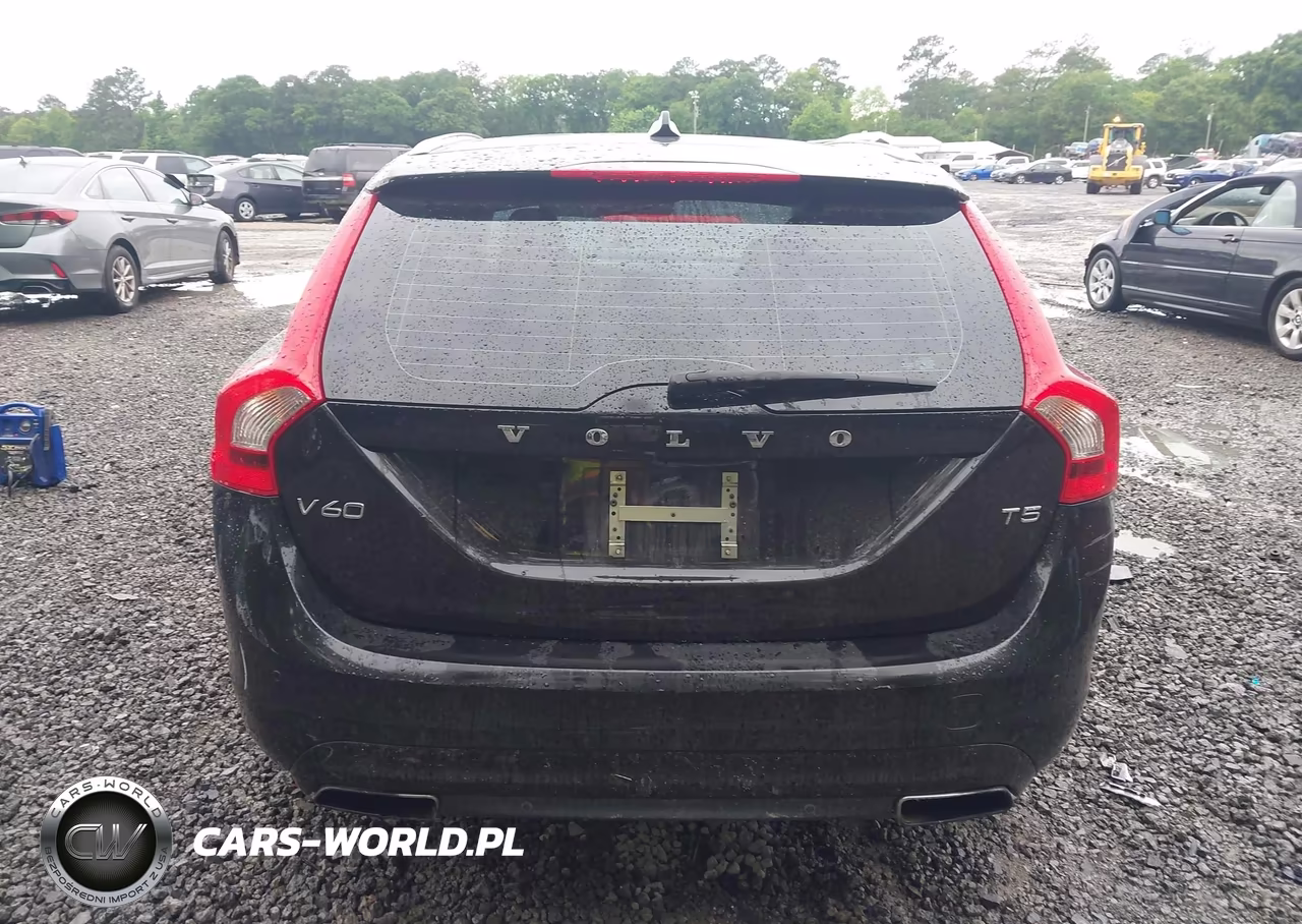 2016 Volvo V60 T5 Drive-E Premier VIN:YV140MEK2G1316274 - 16