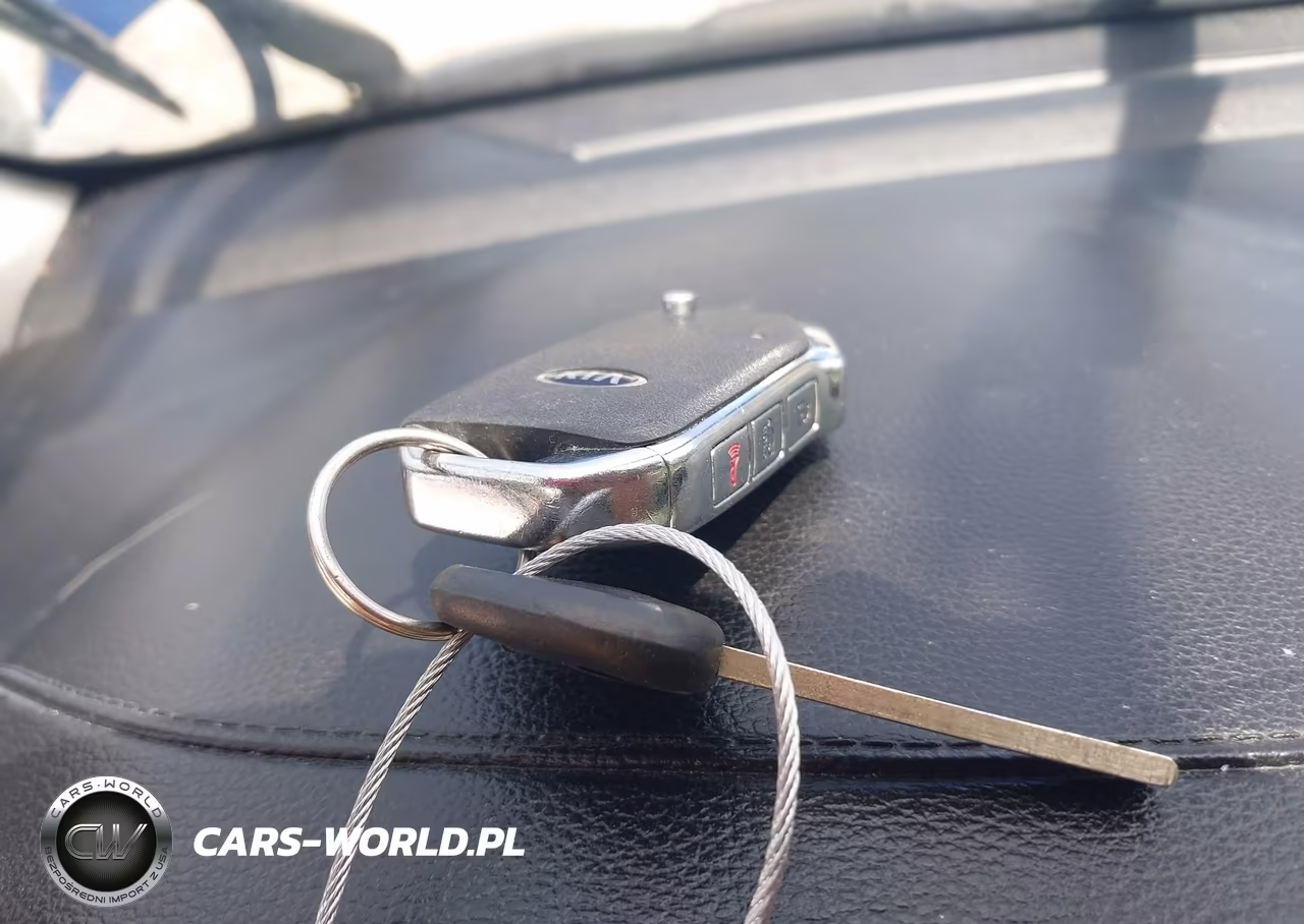 2019 Kia Forte Lxs VIN:3KPF24AD0KE050646 - 11