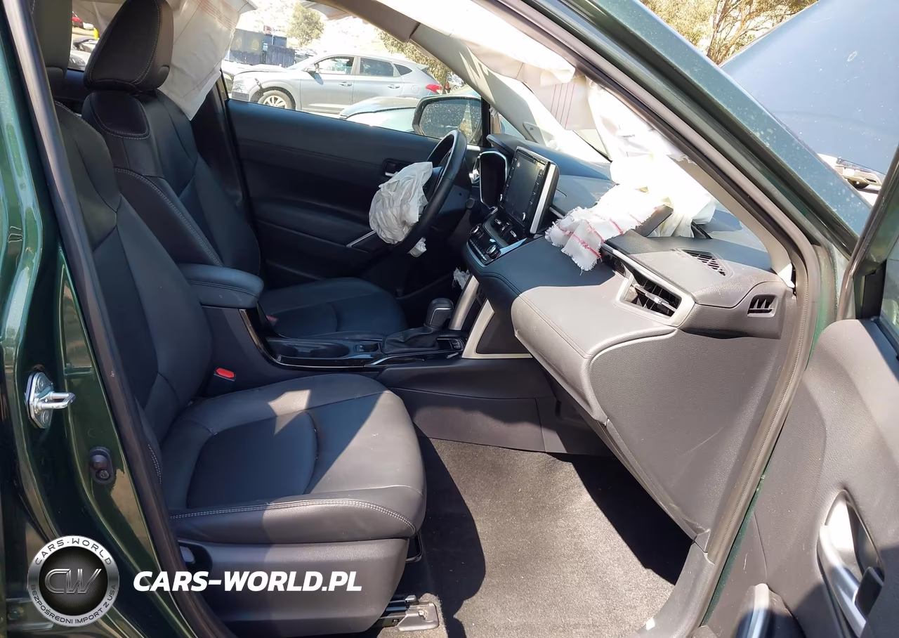 2022 Toyota Corolla Cross Xle VIN:7MUDAAAG1NV021210 - 5