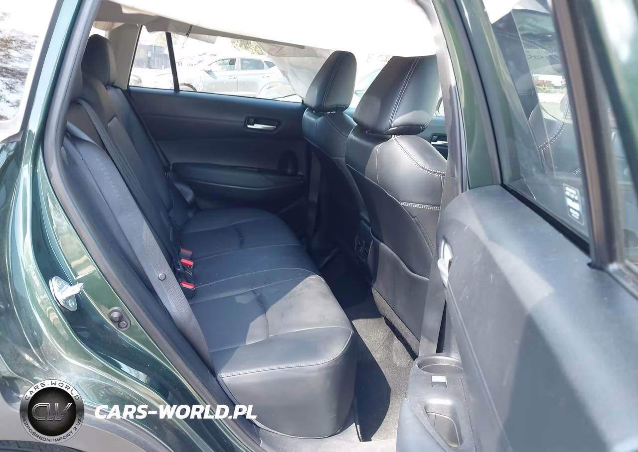 2022 Toyota Corolla Cross Xle VIN:7MUDAAAG1NV021210 - 8