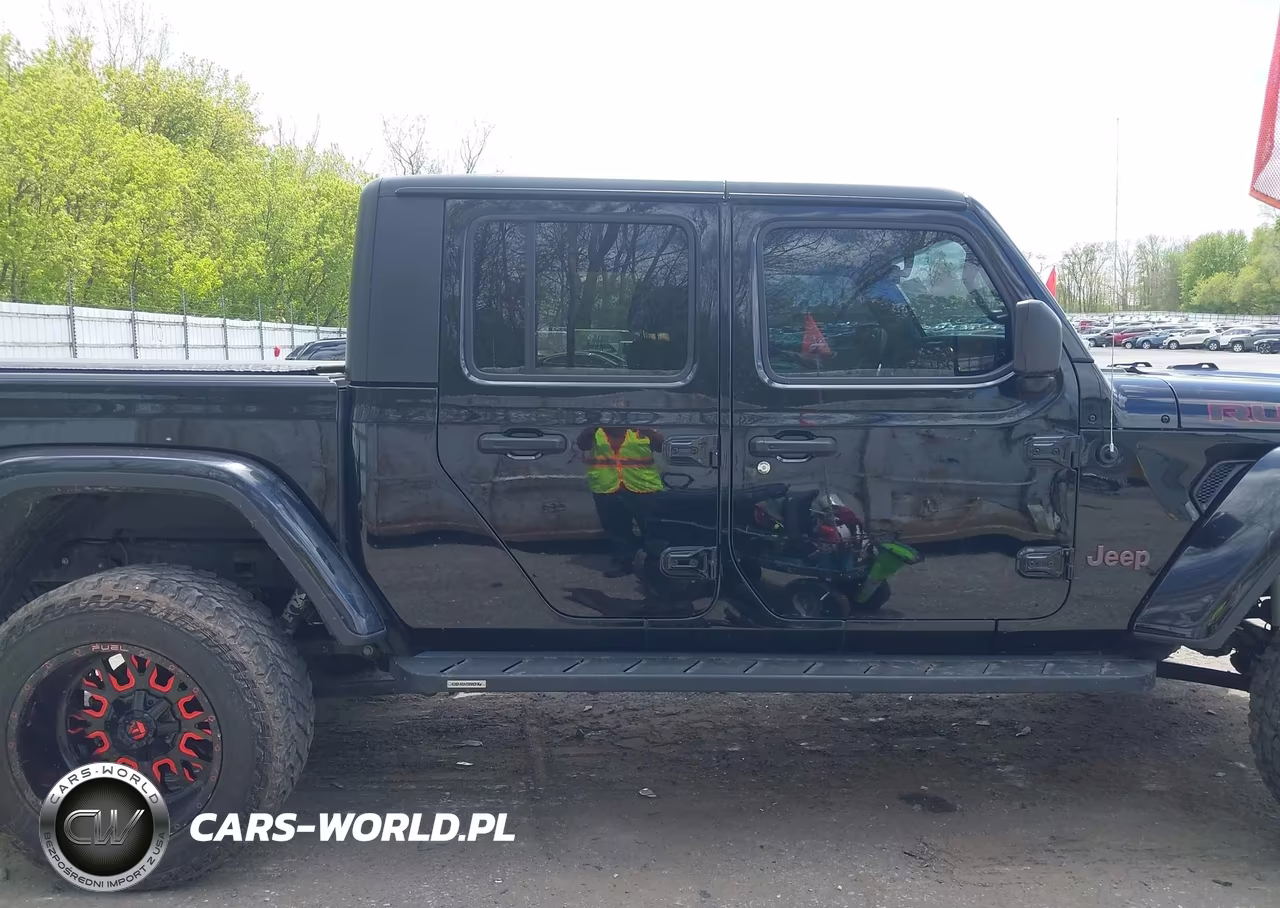 2020 Jeep Gladiator Rubicon 4X4 VIN:1C6JJTBG5LL136163 - 13